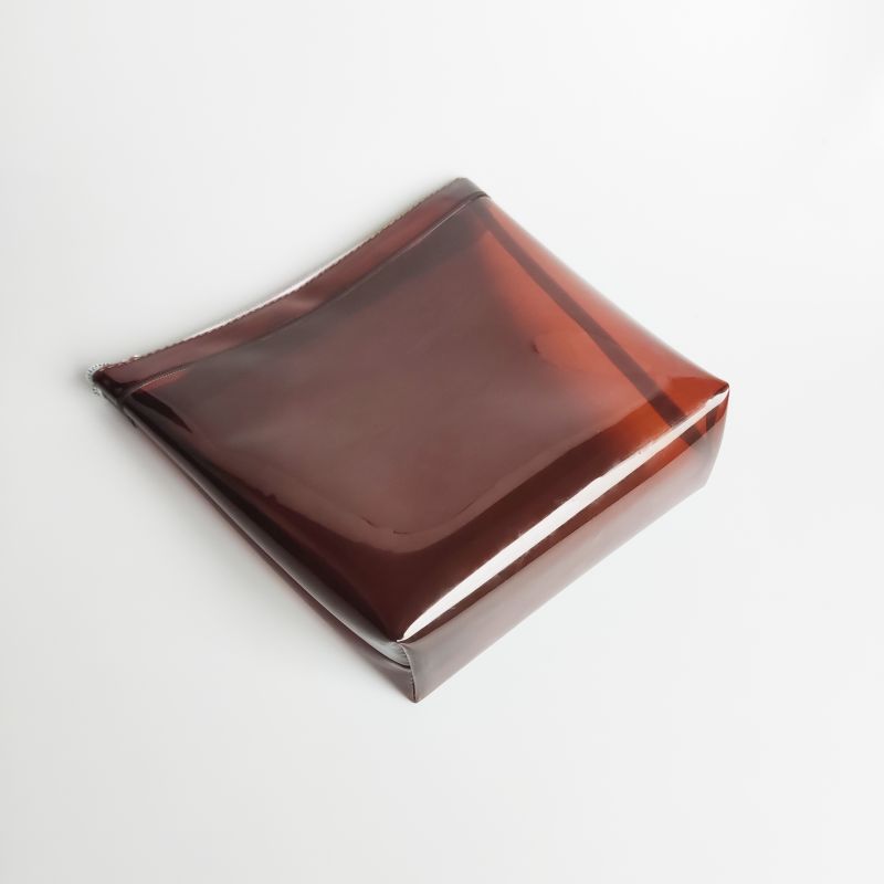 Những ưu điểm của mỹ phẩm trong suốt màu PVC làm bằng polyvinyl clorua là gì?