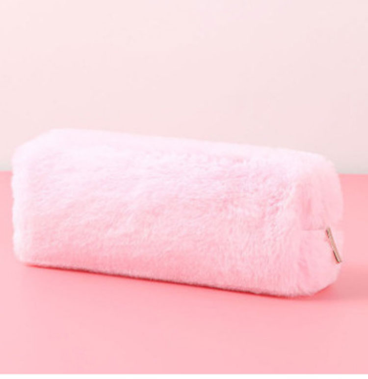 Túi đựng bút có khóa kéo có tốt hơn hộp đựng bút chì mở không